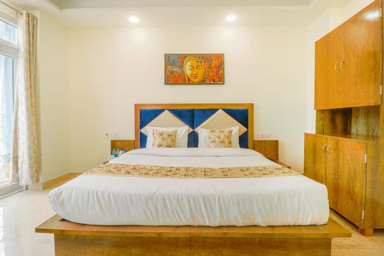 Hotel P2P Hills ริชิเคช ภายนอก รูปภาพ